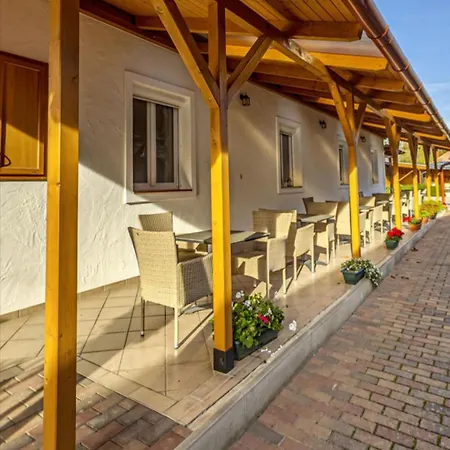 Bed & Breakfast Kathy Panzio Balatongyorok