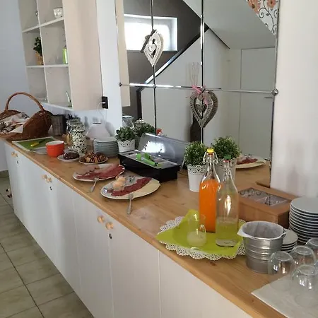 Frühstückspension Kathy Panzio Balatongyörök