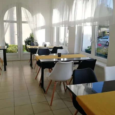 Kathy Panzio Panzió